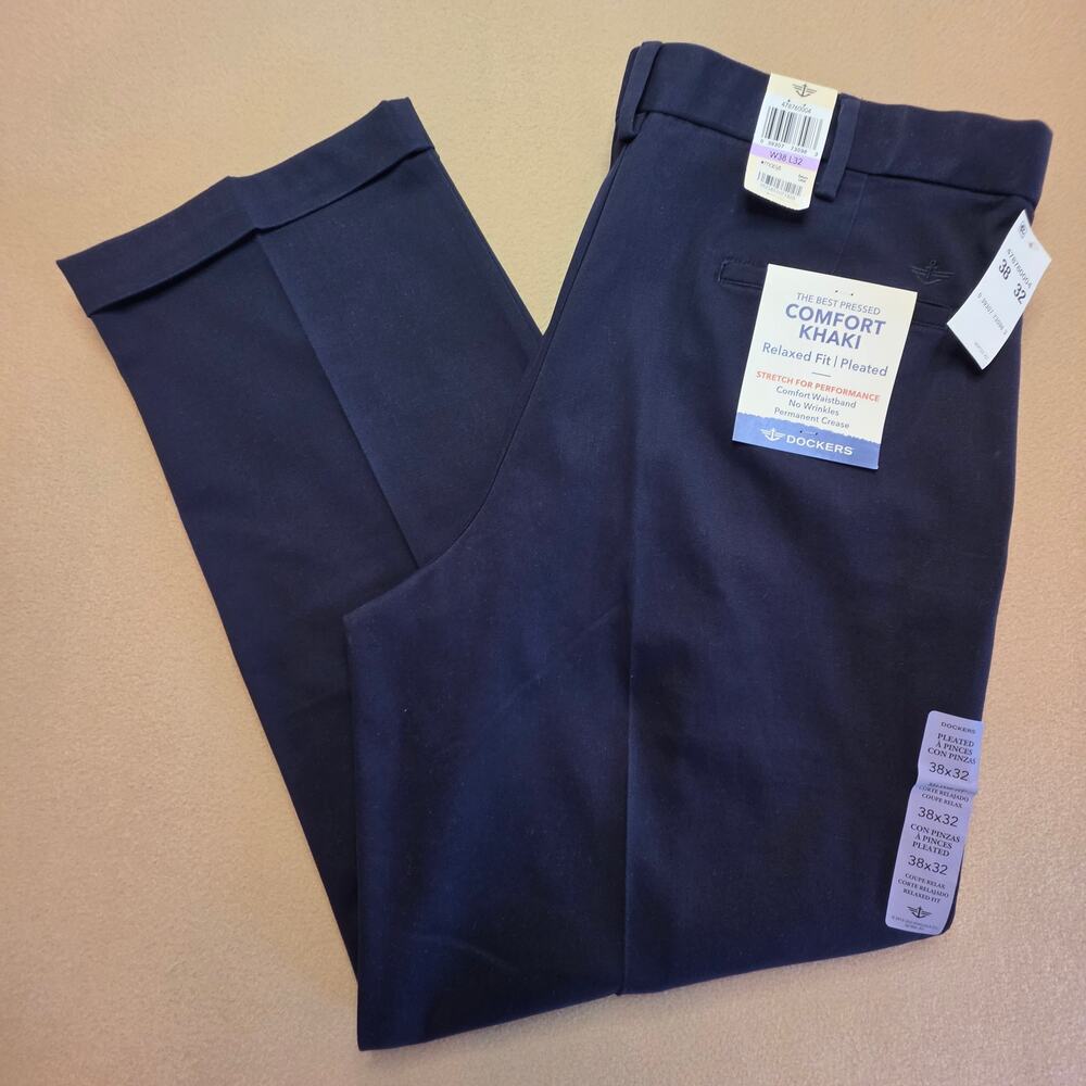 Dockers Best Pressed Pleated Comfort Relaxed Fit Stretch Pants Navy Sz 38x32 NWT - Picture 1 of 8